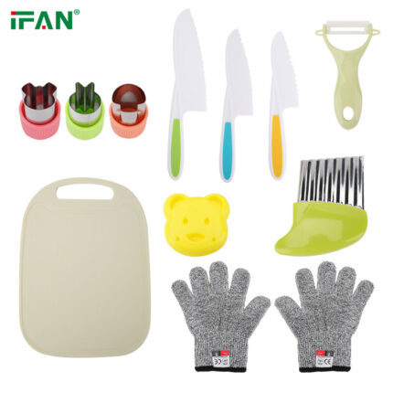 Plastic Knife Set