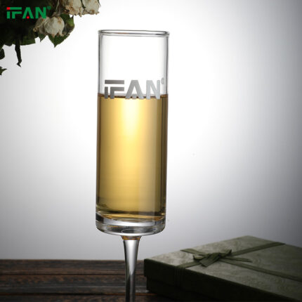 The Art of Drinking Champagne: Discover the Beauty of Champagne Glass